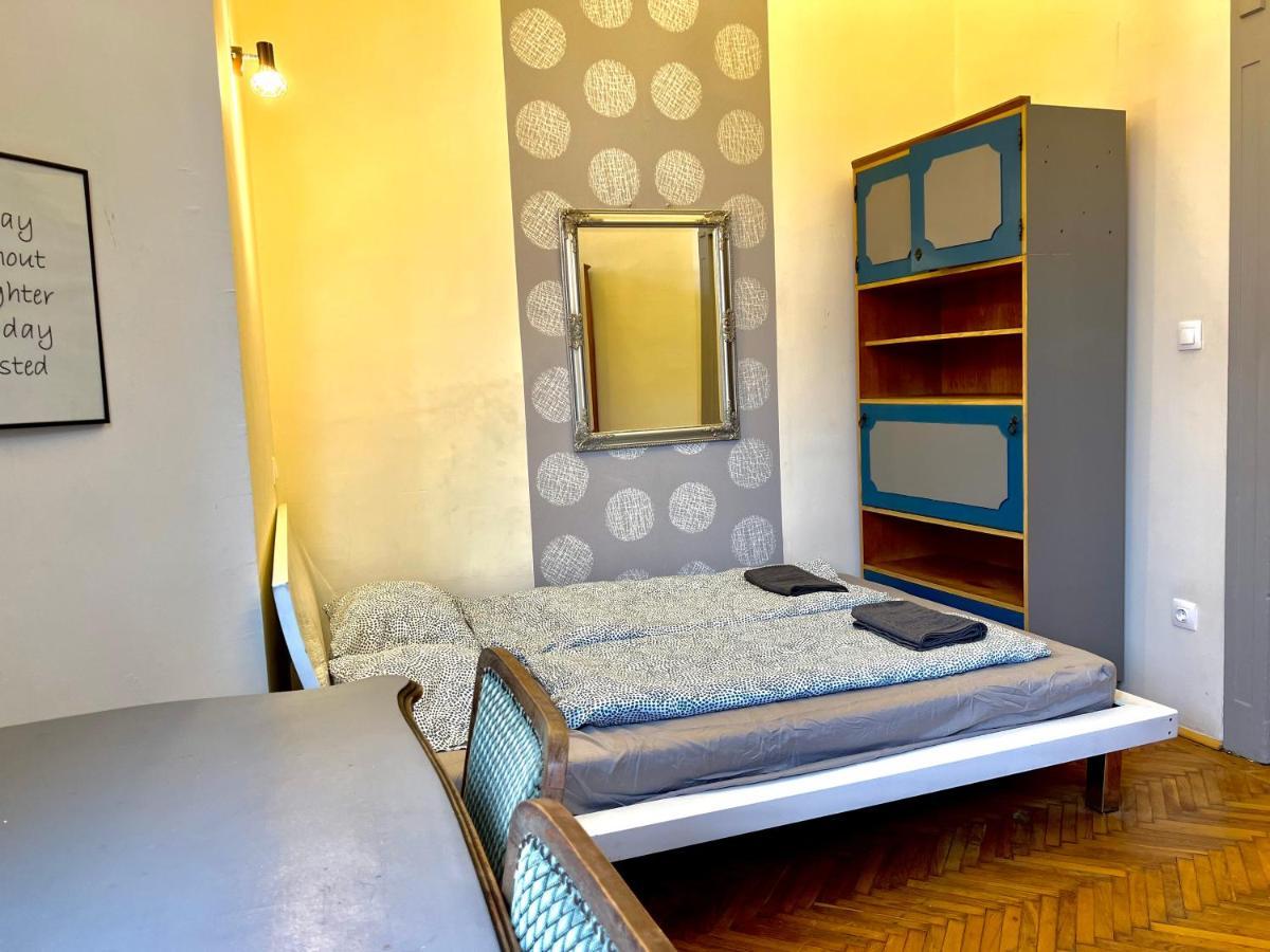 F14 Guest House By Small Home Budapest Eksteriør bilde